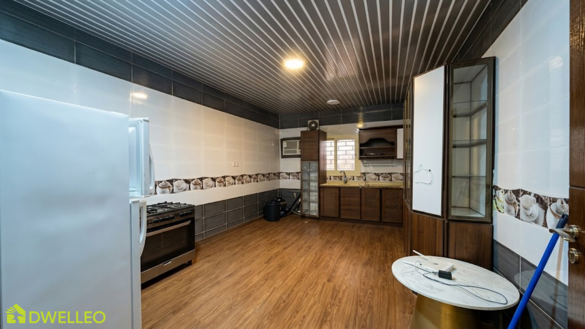 Property thumbnail 6