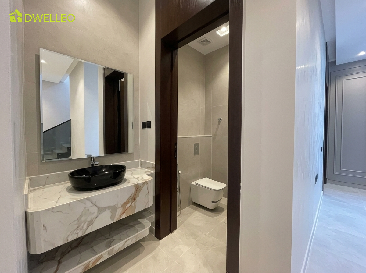 Property thumbnail 6