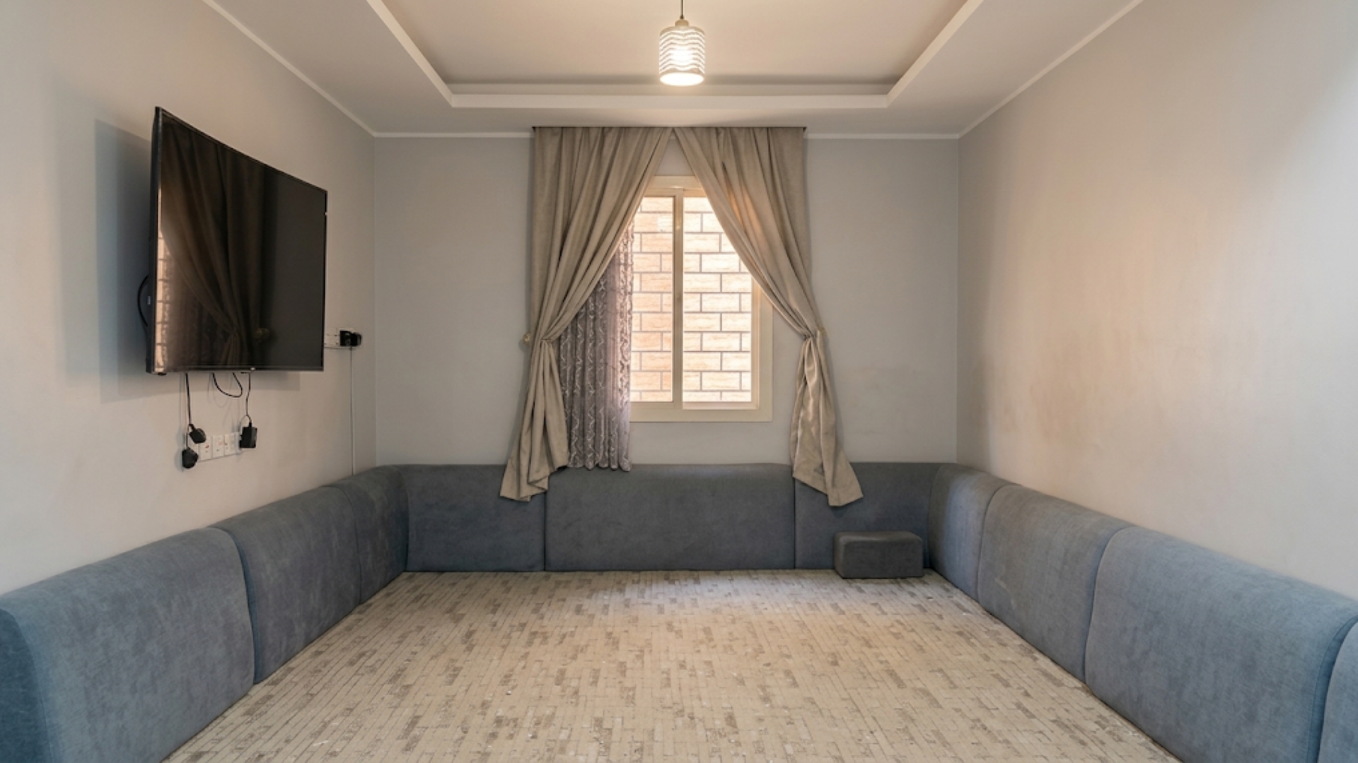 Property thumbnail 6