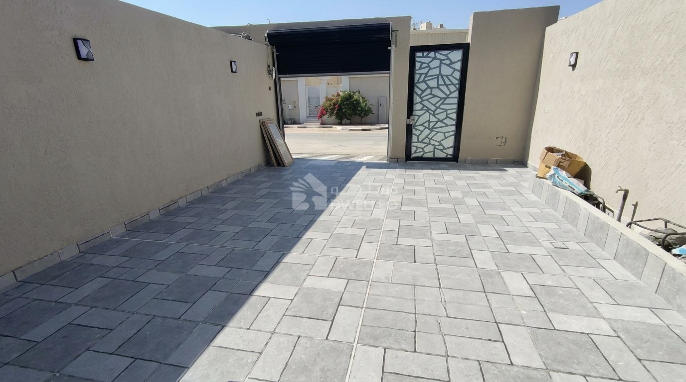 Property thumbnail 6