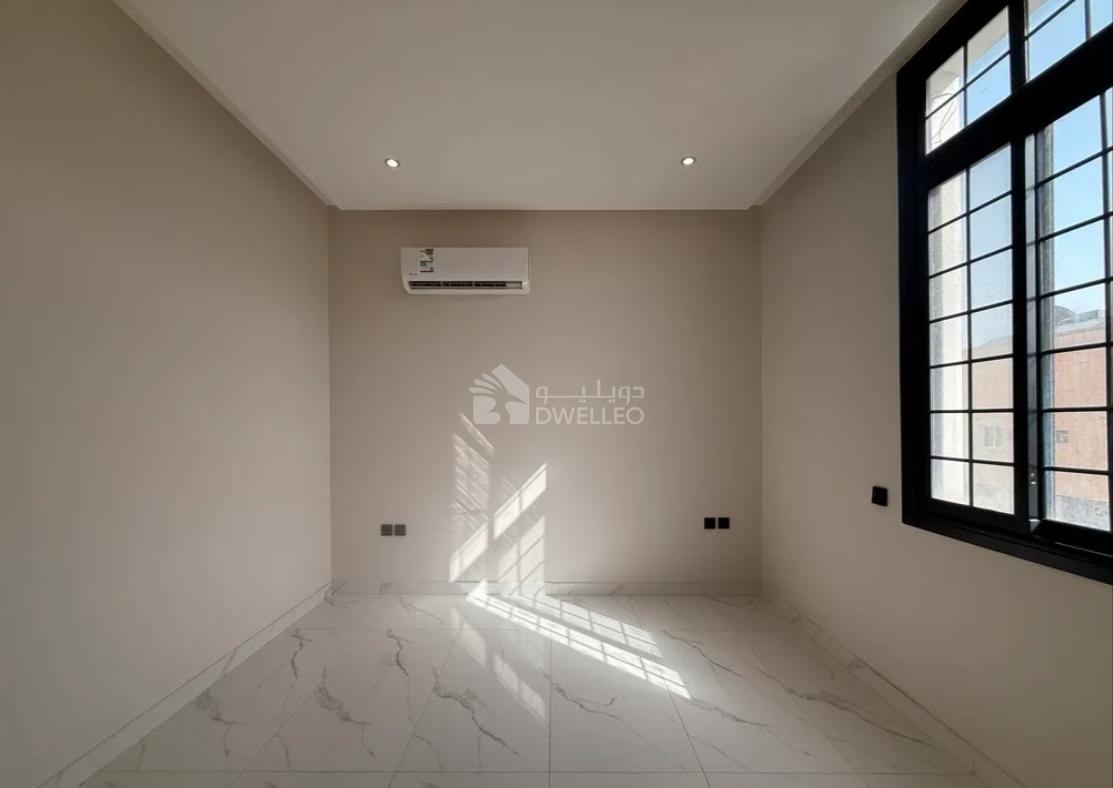 Property thumbnail 4