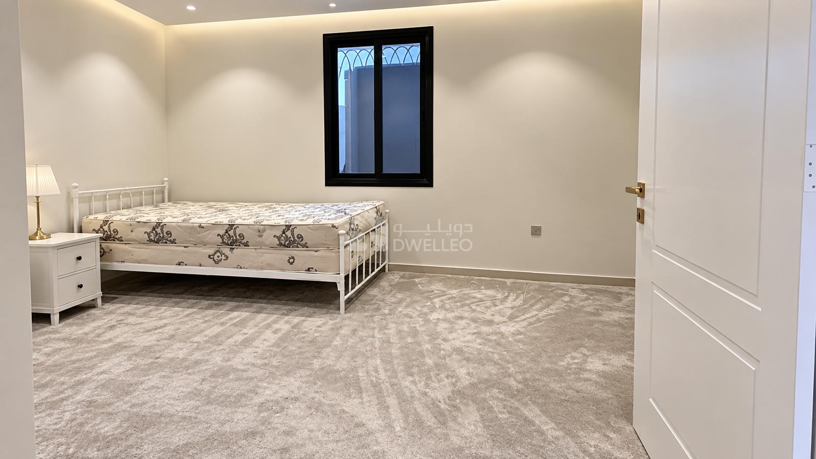 Property thumbnail 6