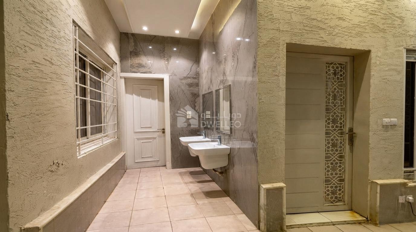 Property thumbnail 8