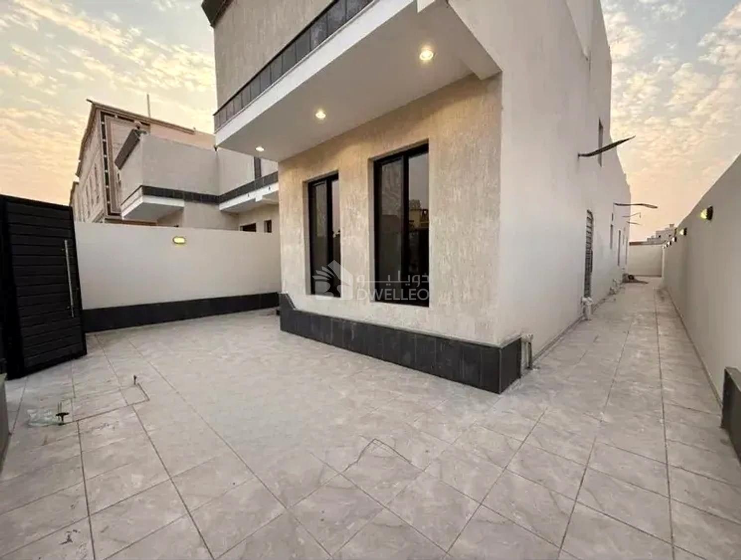Property thumbnail 8