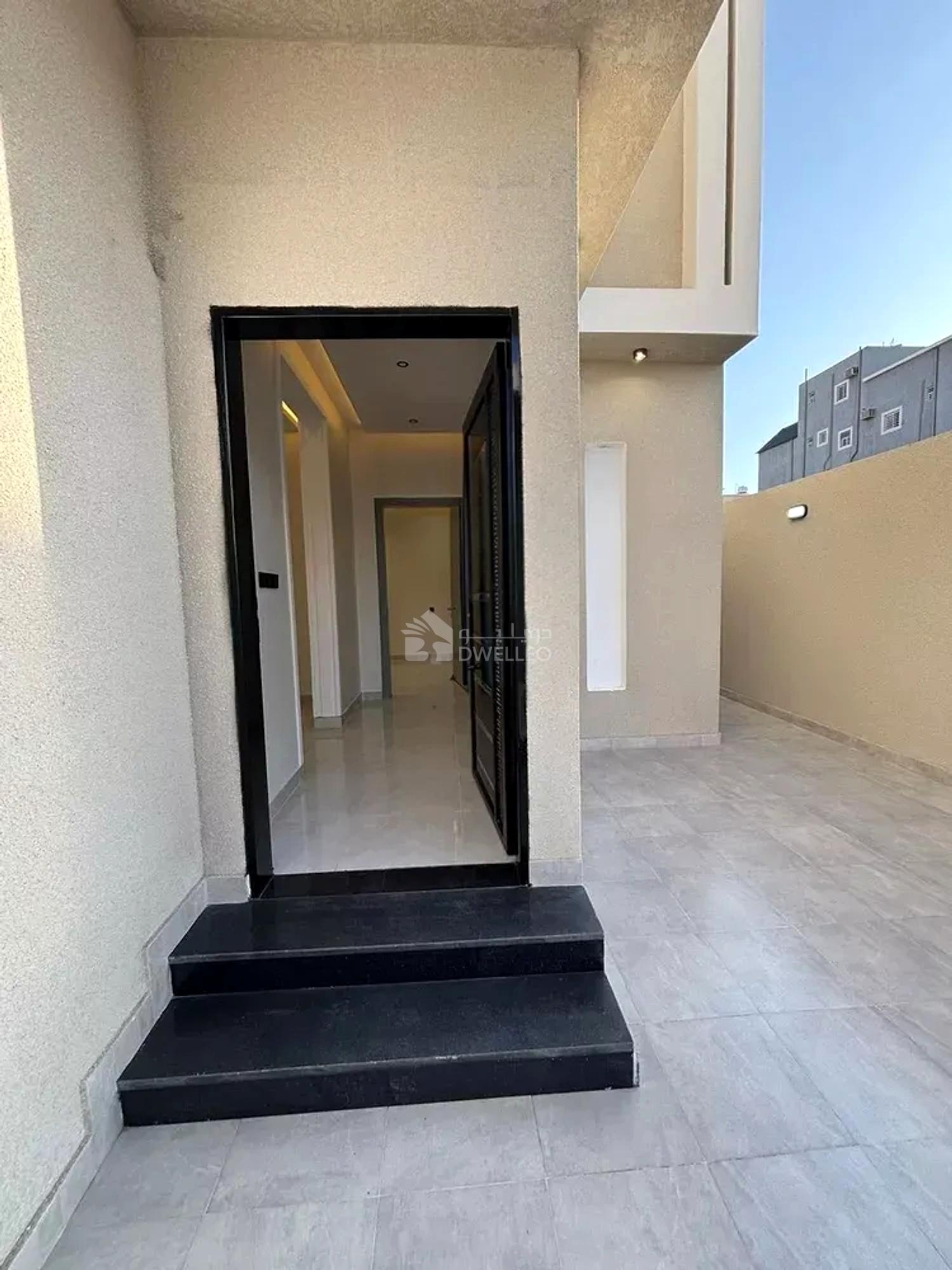 Property thumbnail 8
