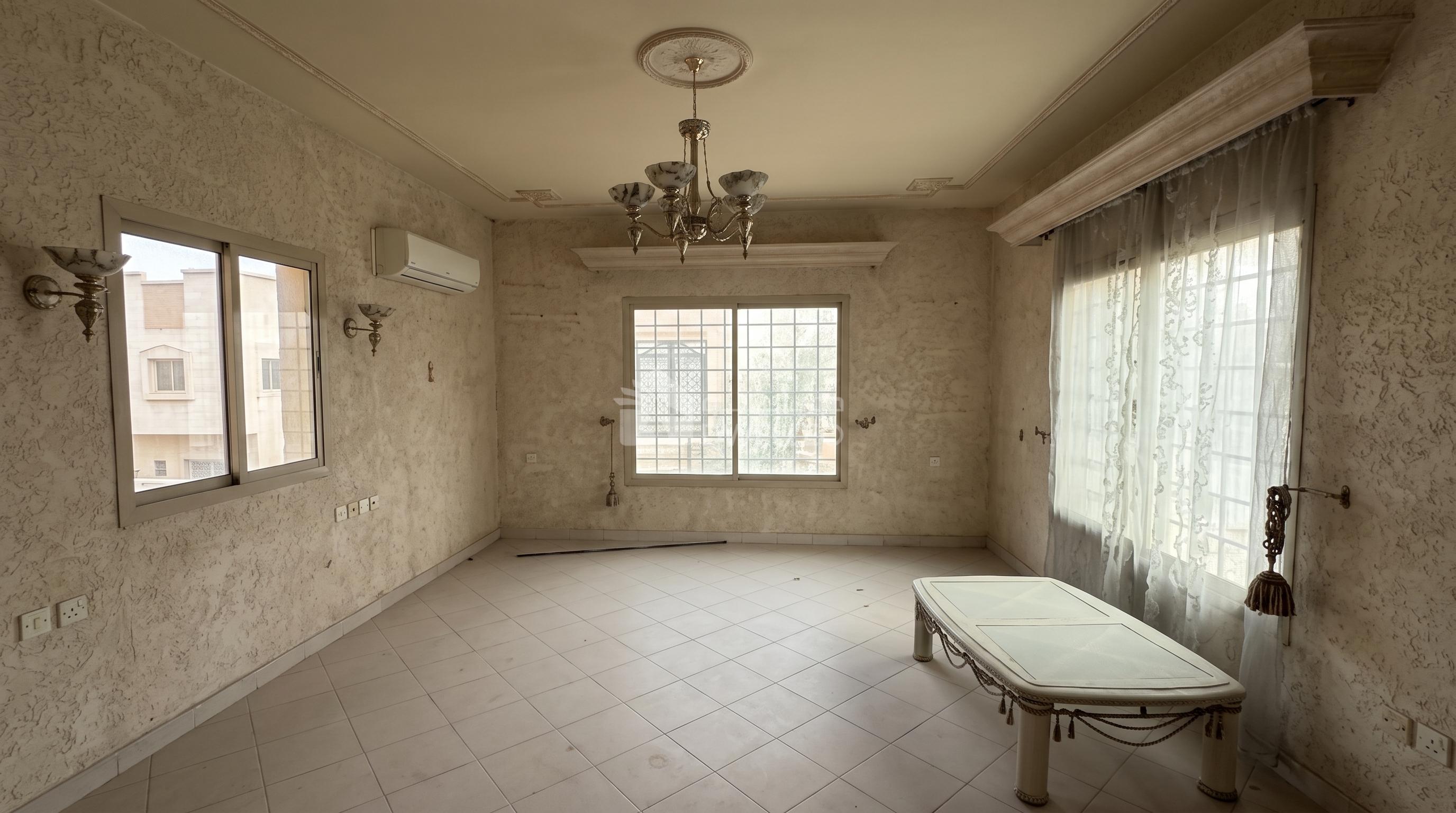 Property thumbnail 6