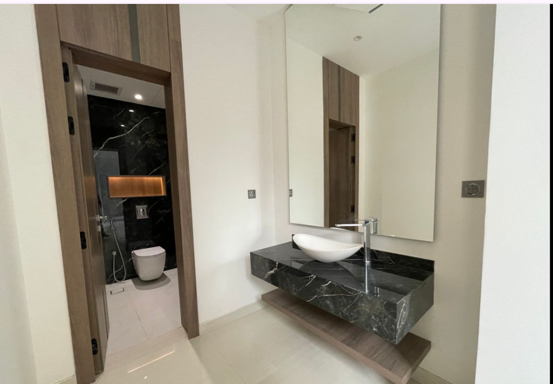 Property thumbnail 4