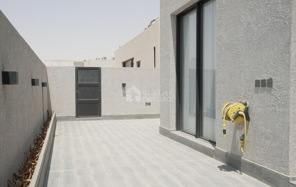Property thumbnail 6
