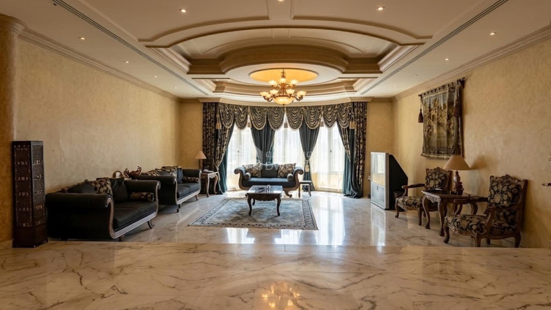 Property thumbnail 8