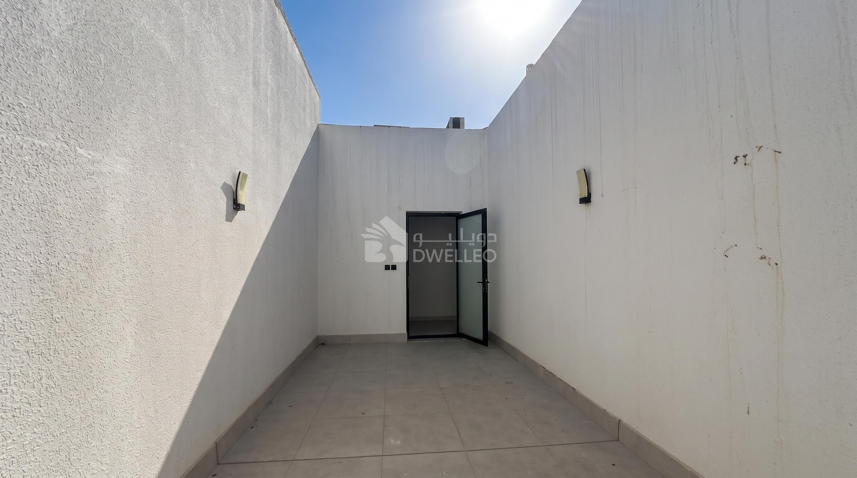 Property thumbnail 6