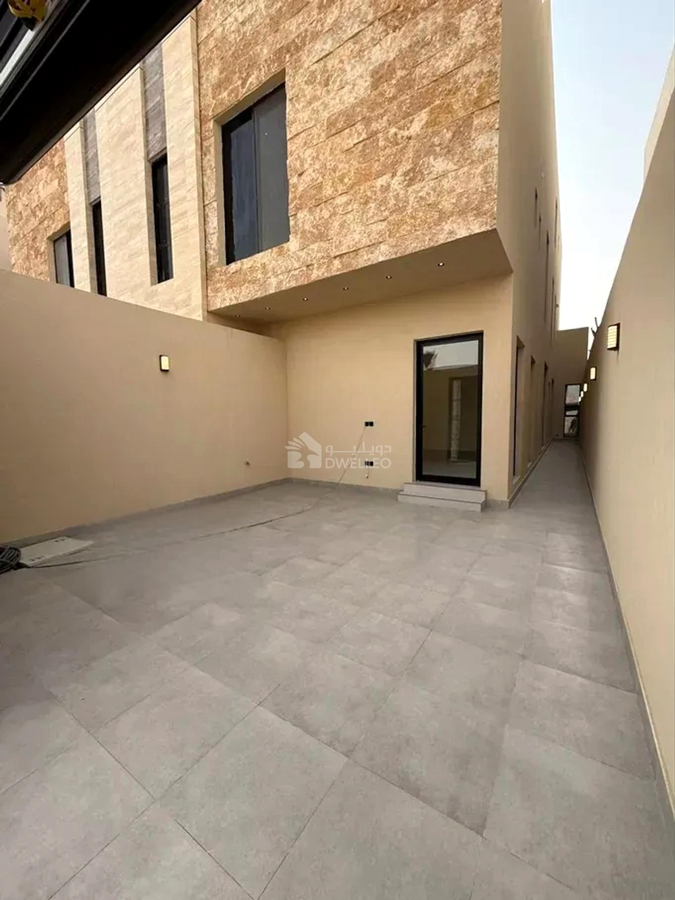 Property thumbnail 8