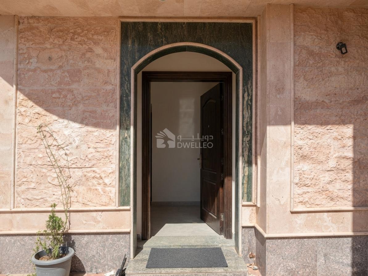 Property thumbnail 6