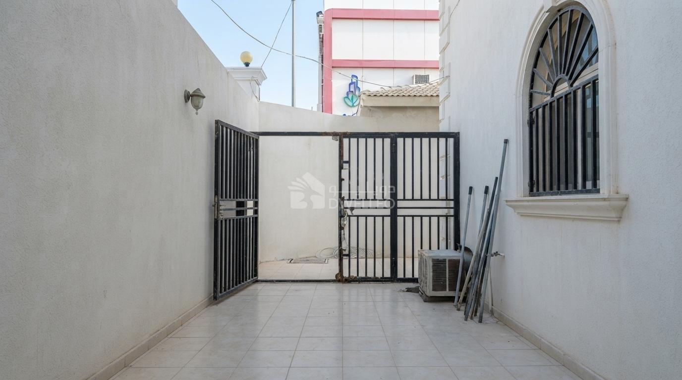 Property thumbnail 6