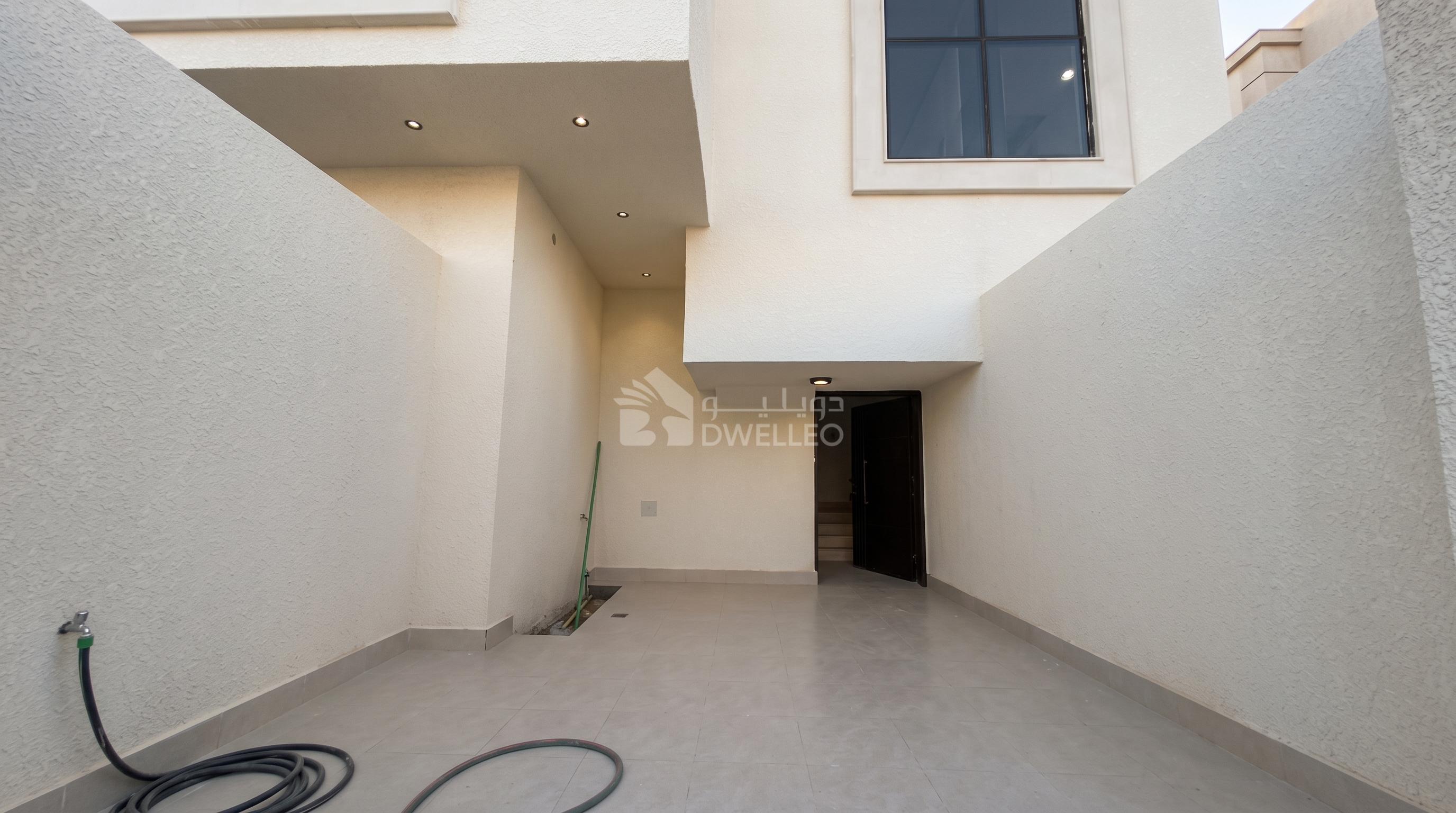 Property thumbnail 8