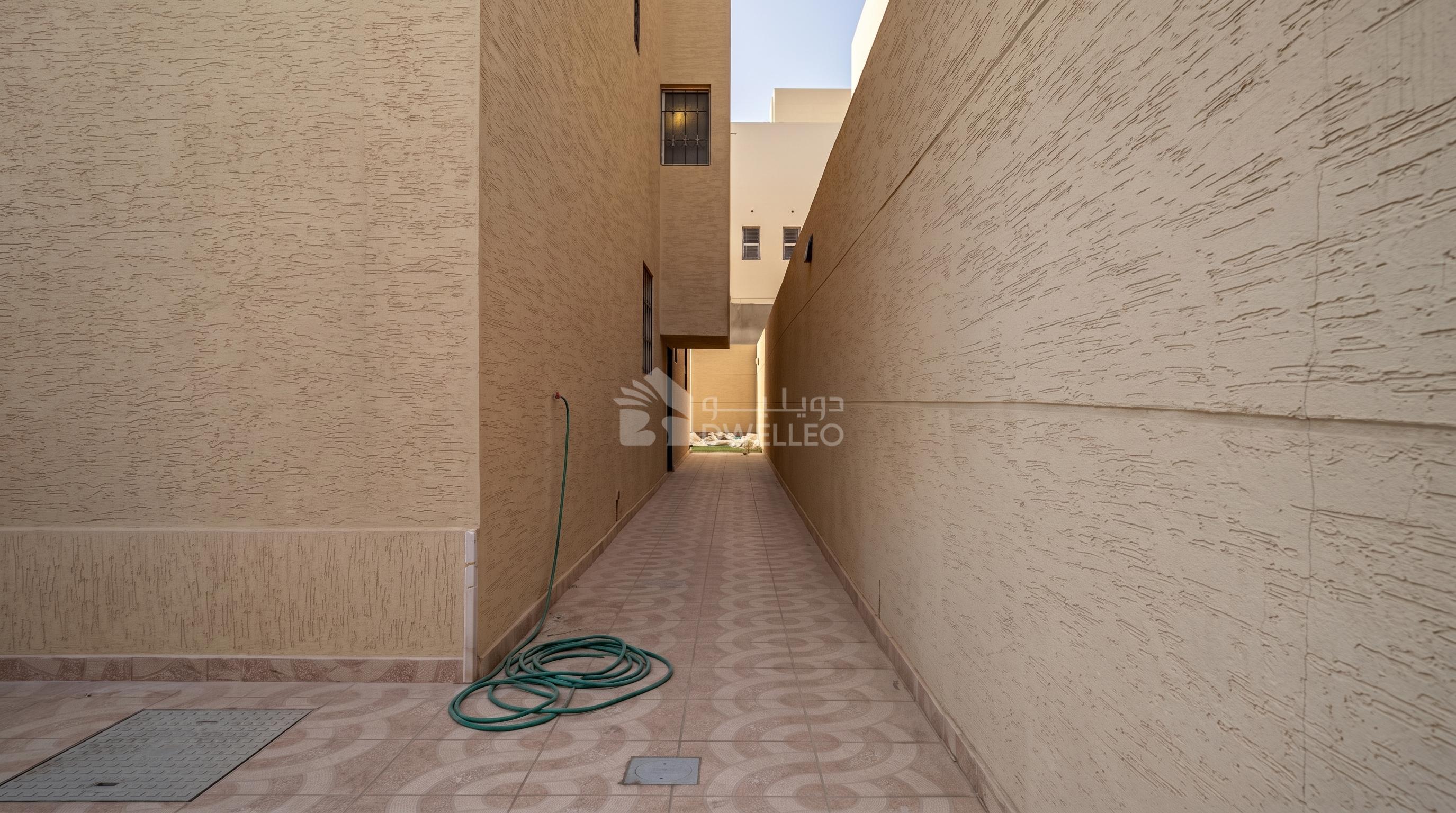 Property thumbnail 8