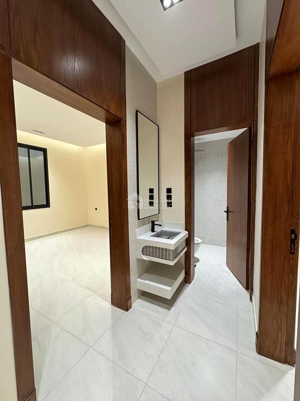 Property thumbnail 8