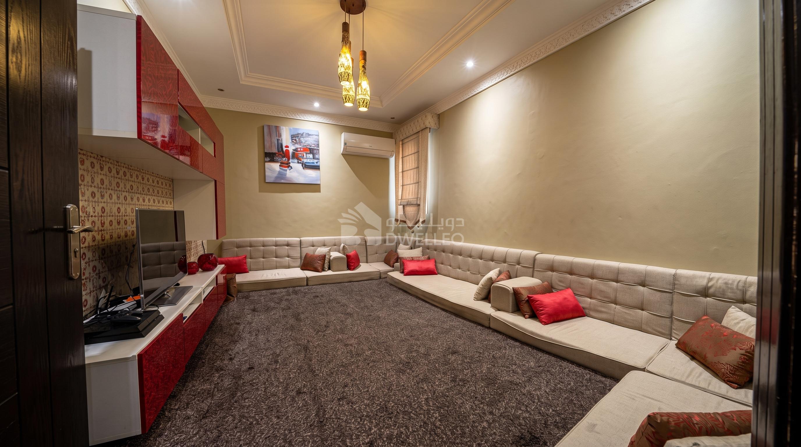Property thumbnail 6