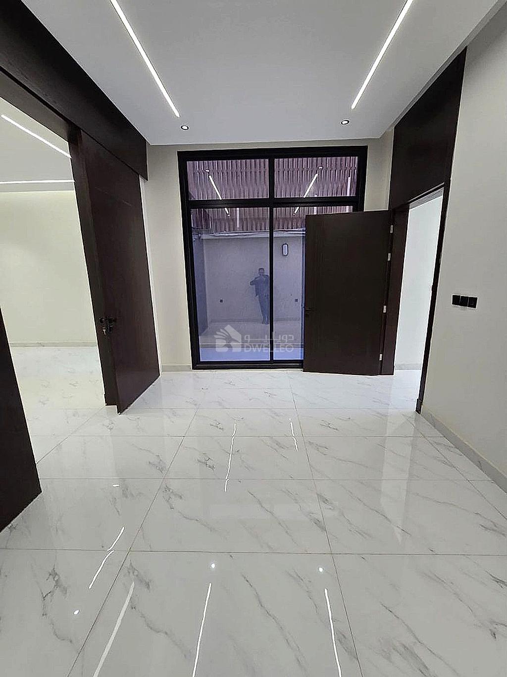 Property thumbnail 6