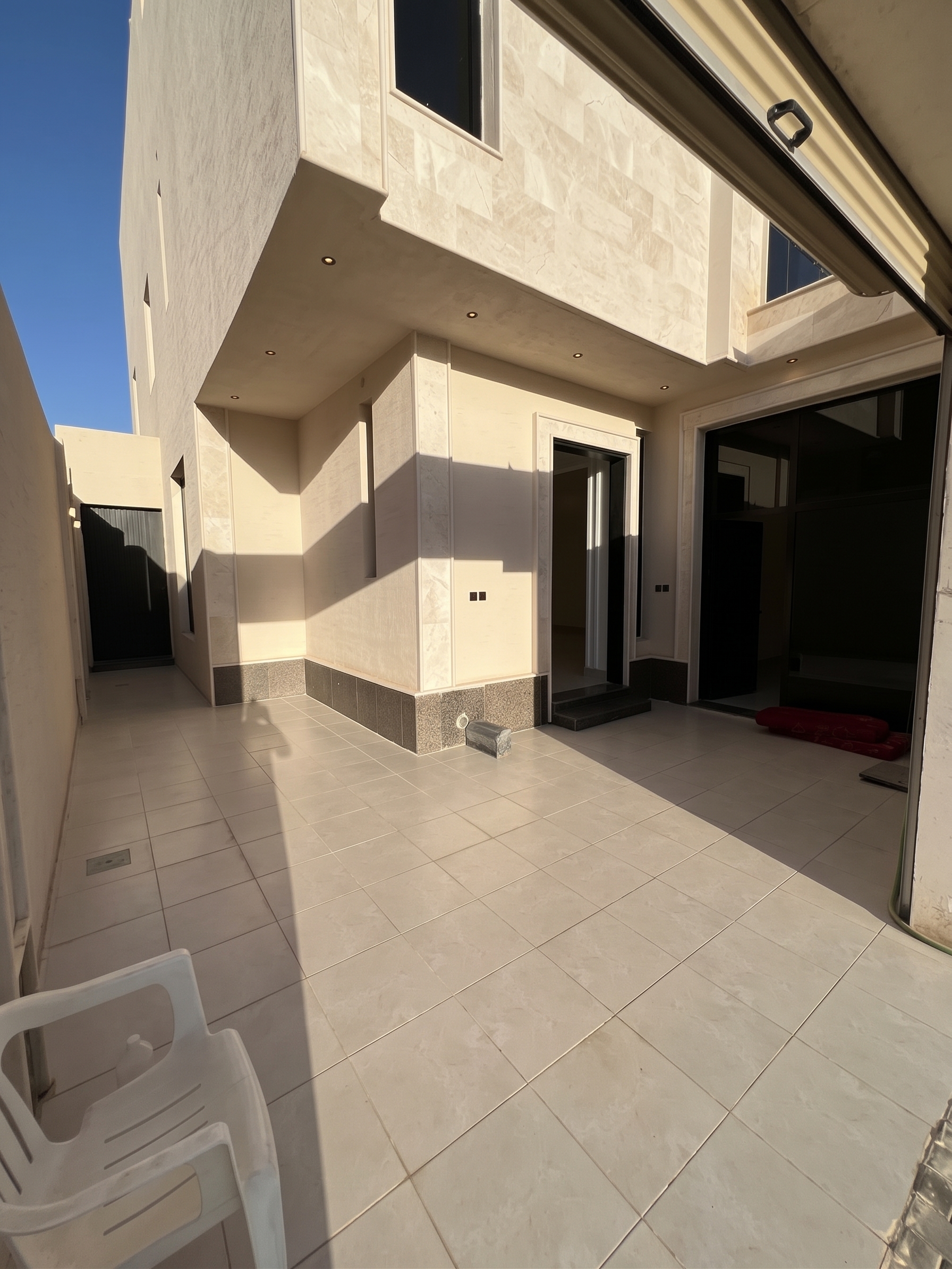 Property thumbnail 8