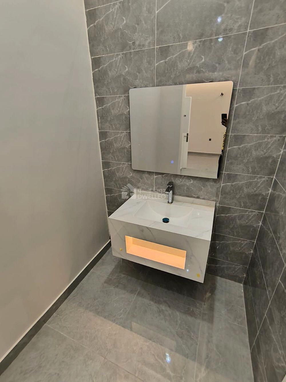 Property thumbnail 6