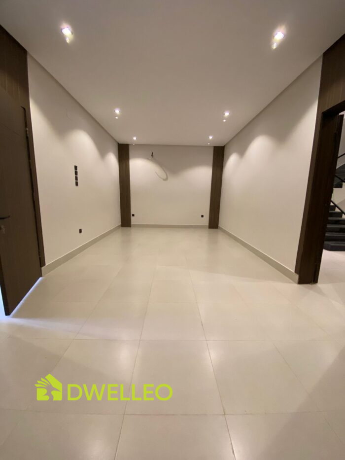 Property thumbnail 4