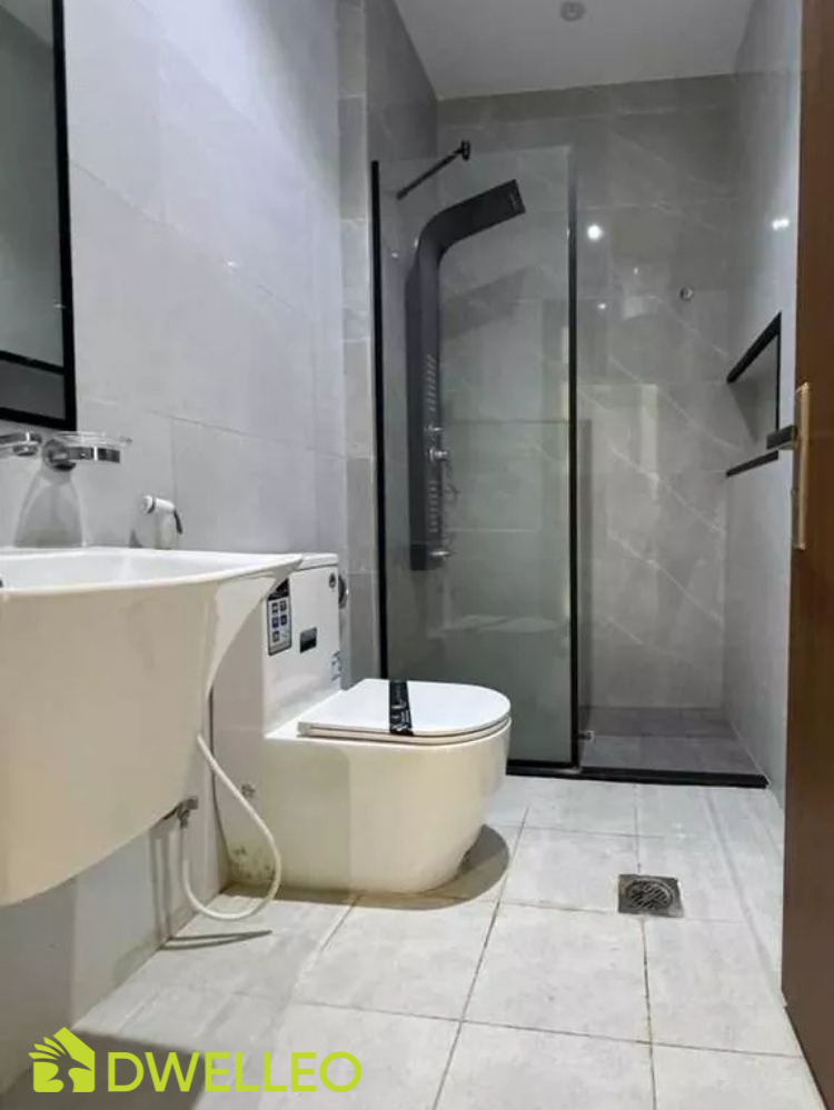 Property thumbnail 6
