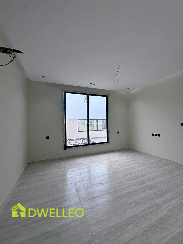 Property thumbnail 8