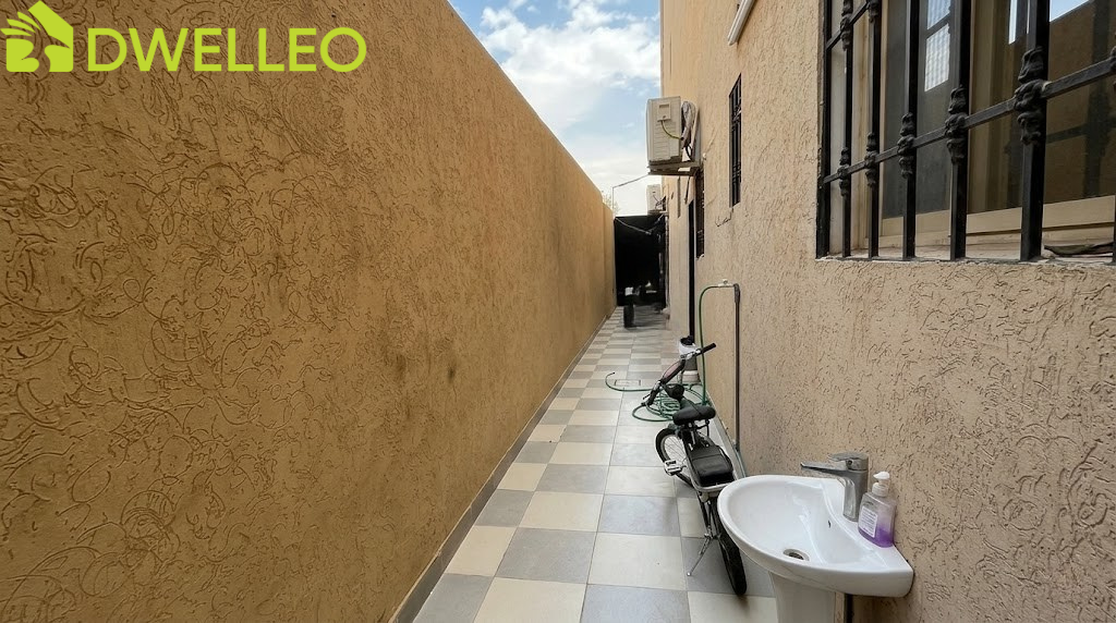 Property thumbnail 6