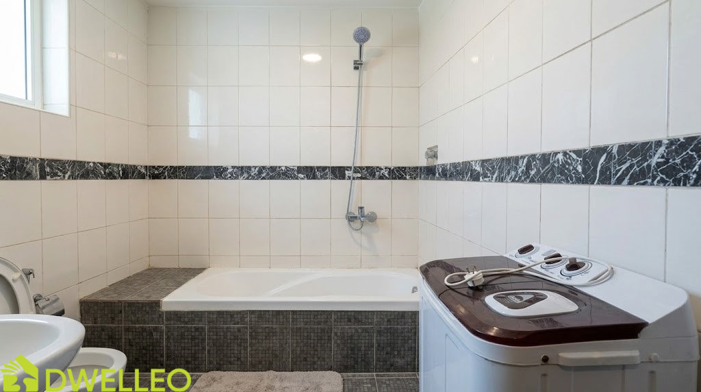 Property thumbnail 7