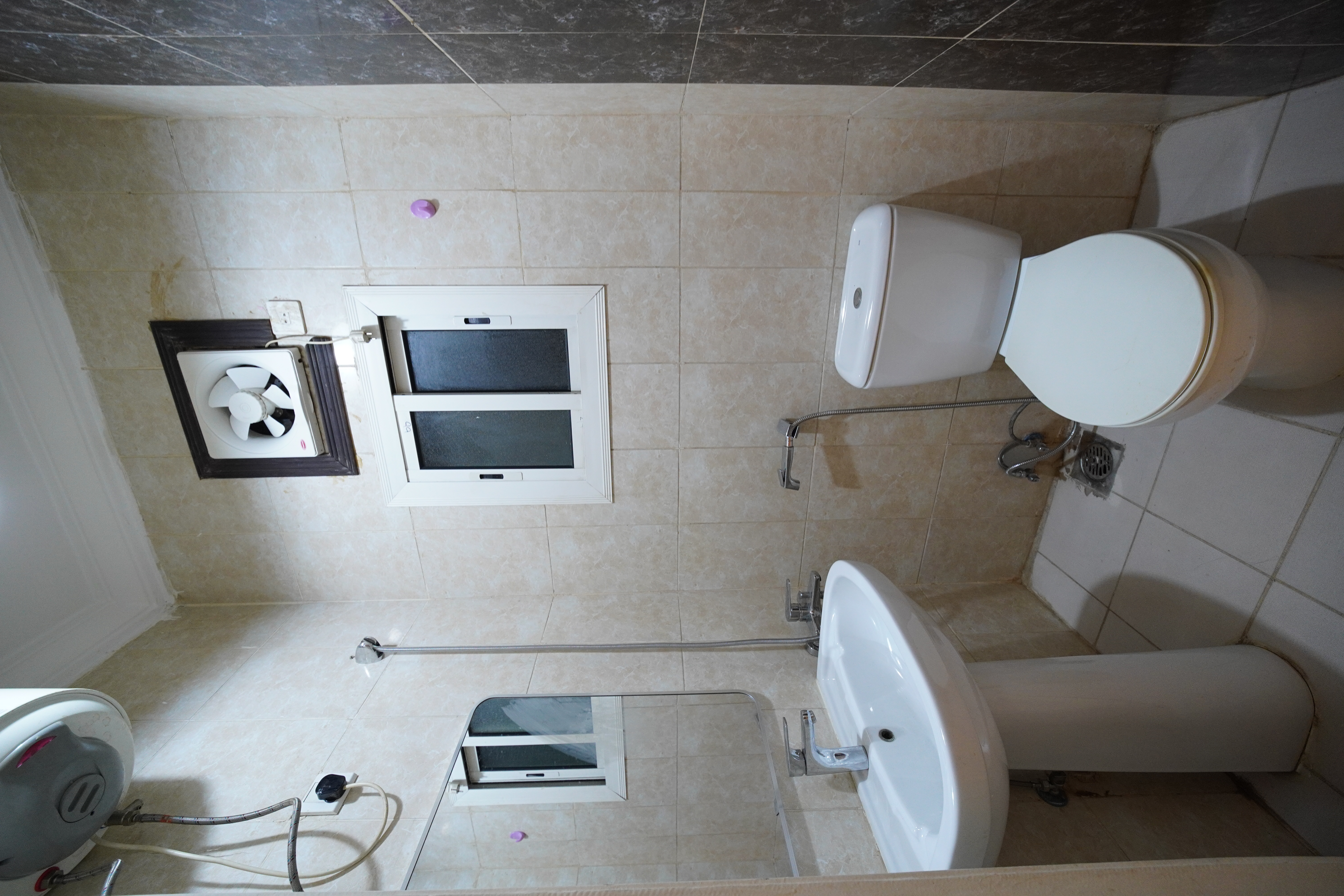 Property thumbnail 6