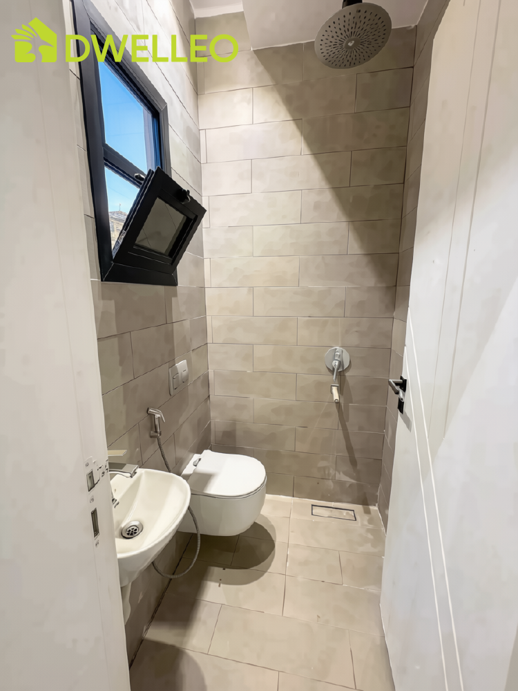 Property thumbnail 6