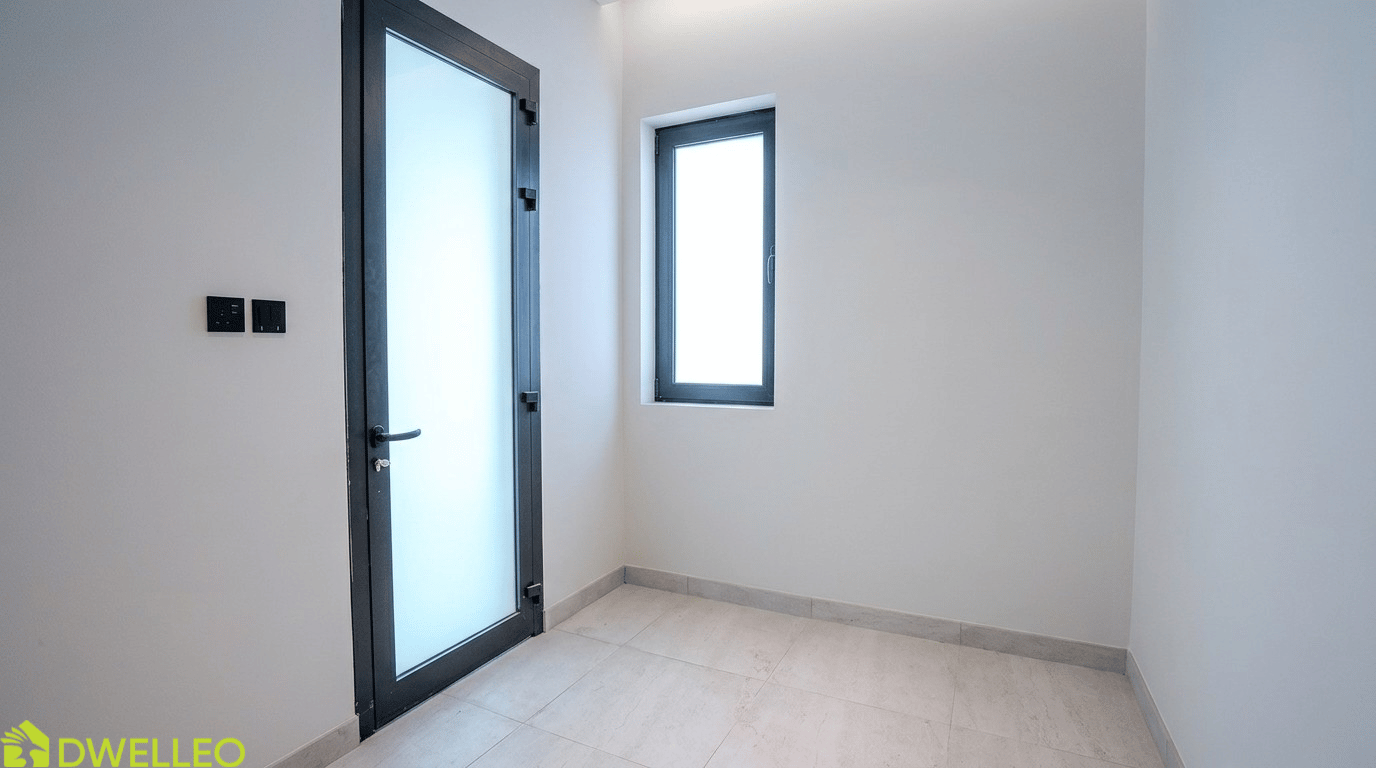 Property thumbnail 6